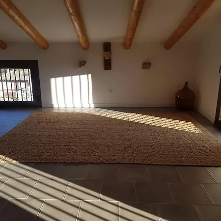 El Corralet Del Lloar, Vistes Infinites Al Priorat
