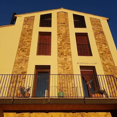 Holiday home El Corralet Del Lloar, Vistes Infinites Al Priorat *